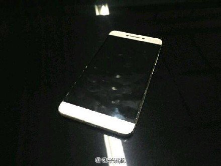 LeEco Le 2 display