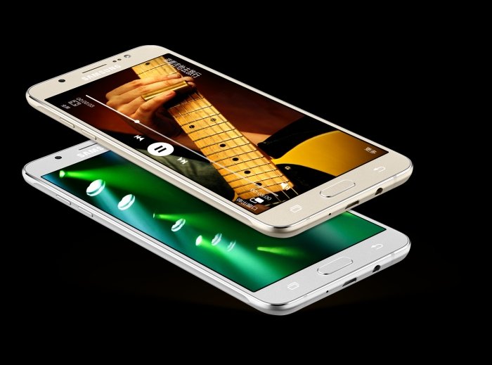 Samsung J5