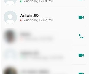 Whatsapp video call android