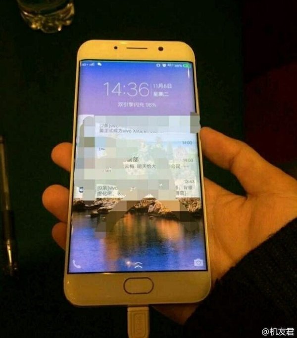 Vivo xplay 6 display