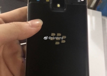 Blackberry 208F camera