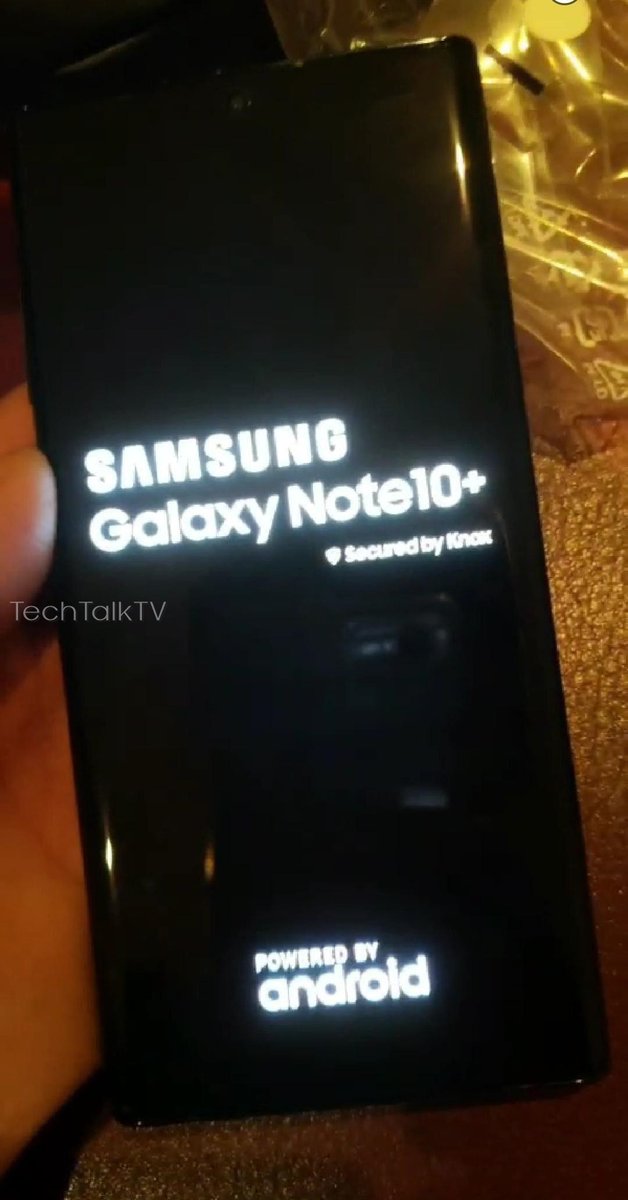 Samsung Galaxy Note10+ real life photos