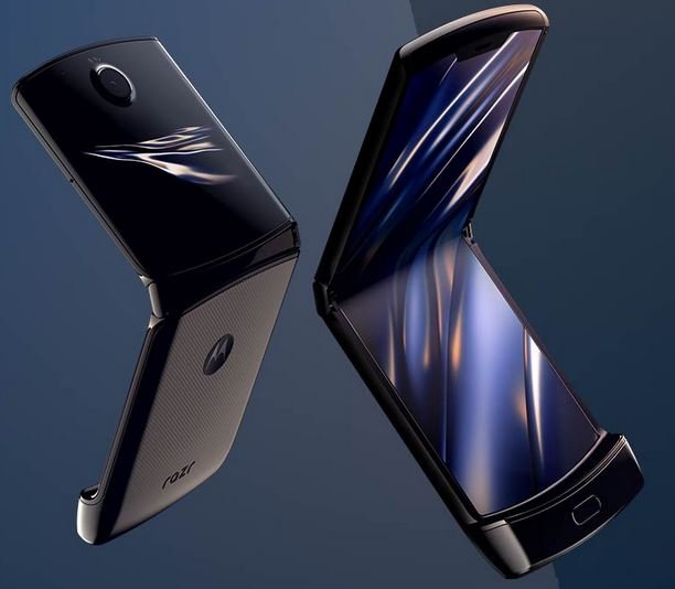 Moto razr 2019 foldable phone