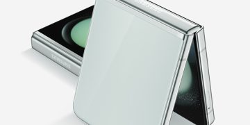 Samsung ​Galaxy Z Flip5