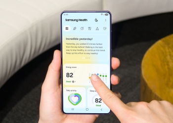 Samsung Health app AI features on Galaxy phone