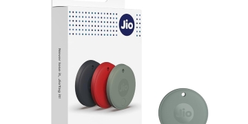 JioTag 2 Bluetooth tracker in Grey with its retail box showing all three colour options