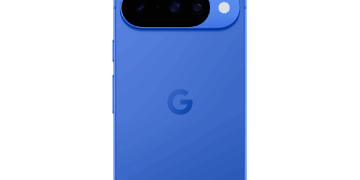 Google Pixel rear camera bar closeup, related to the Pixel 11 30x zoom leak