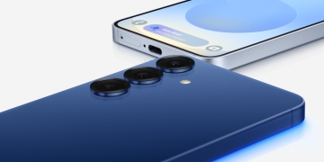 Samsung Galaxy S25 in Navy and Silver Shadow, rear camera module and edge detail