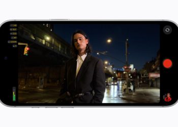 Final Cut Camera variable aperture controls running on iPhone 18 Pro