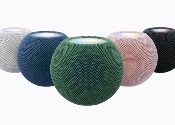 HomePod mini 2 in five colours lined up on a white background