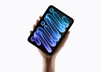 New Apple iPad mini with A20 Pro and 8.5-inch OLED display held in one hand