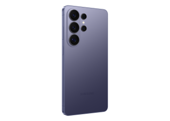 Samsung Galaxy S26 Ultra in Cobalt Violet, official rear render