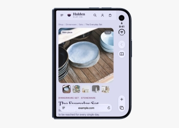 Safari 27.1 on the iPhone Duo outer display, with the page background filling the right-side control column